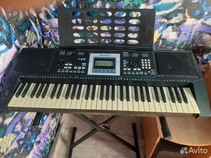 Синтезатор