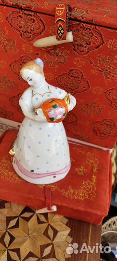 Девочка с самоваром