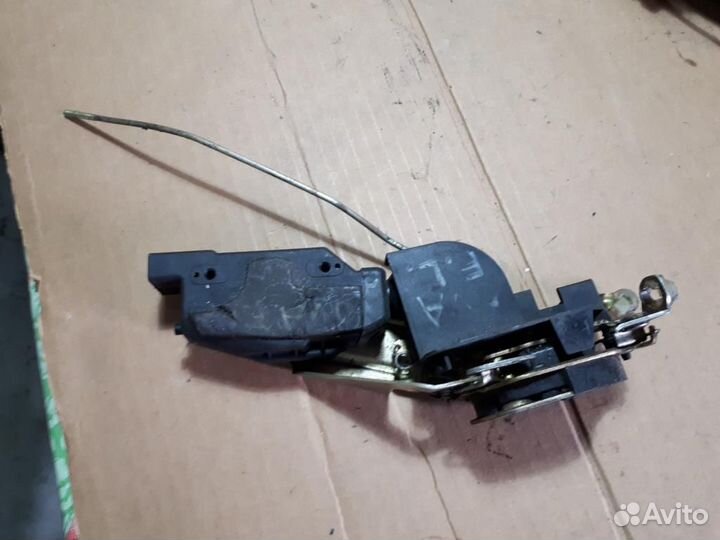 Активатор замка двери Opel Vectra A 1988-1995