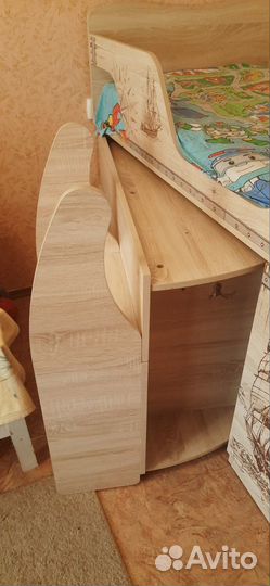 Кровать чердак со столом