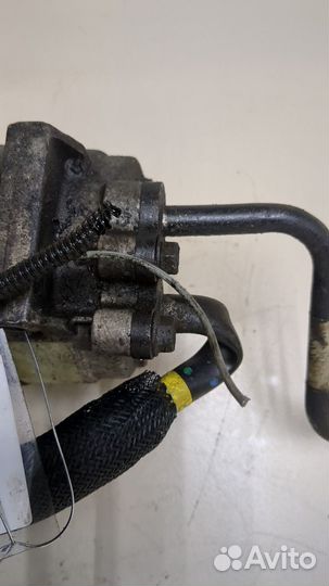 Компрессор кондиционера Volvo XC90, 2004