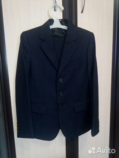 Школьный костюм