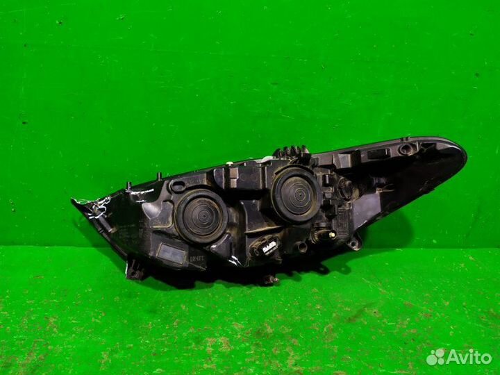 Фара правая Ford Mondeo 5 2014