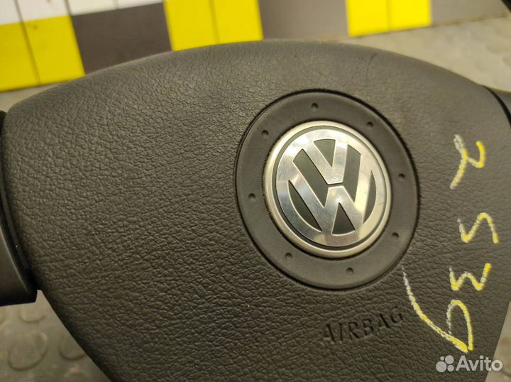 Руль Volkswagen Tiguan 5N cawb 2.0 TSI 2009