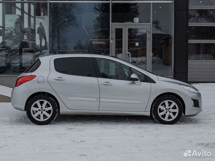 Peugeot 308 1.6 AT, 2011, 58 663 км