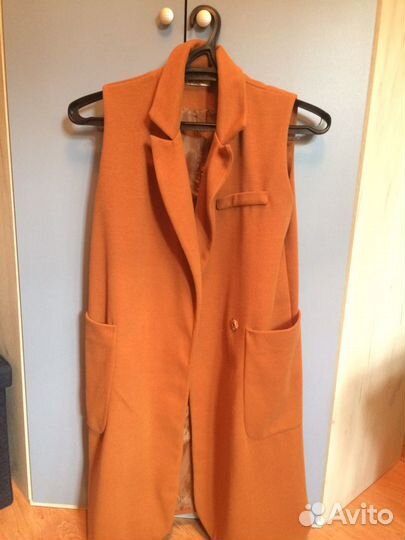 Жилет женский безрукавка