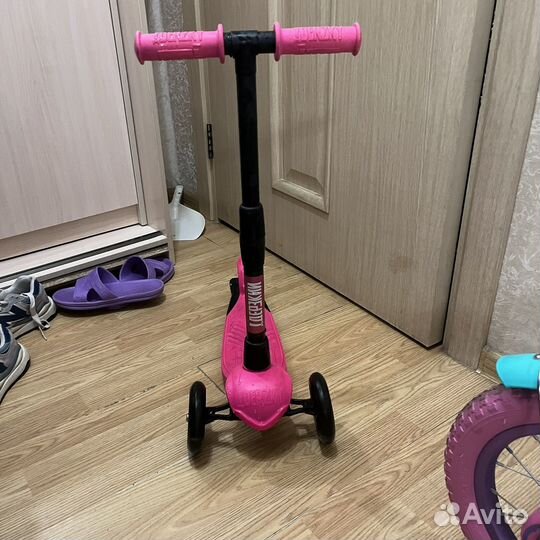 Самокат трехколесный 1-5 лет