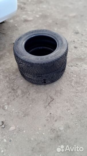 Bridgestone Blizzak DM-Z3 215/70 R16