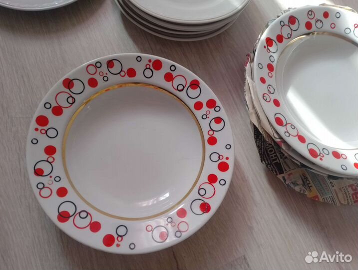 Тарелки