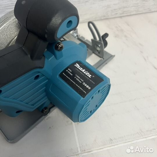 Циркулярная пила Makita 125 (без акб)