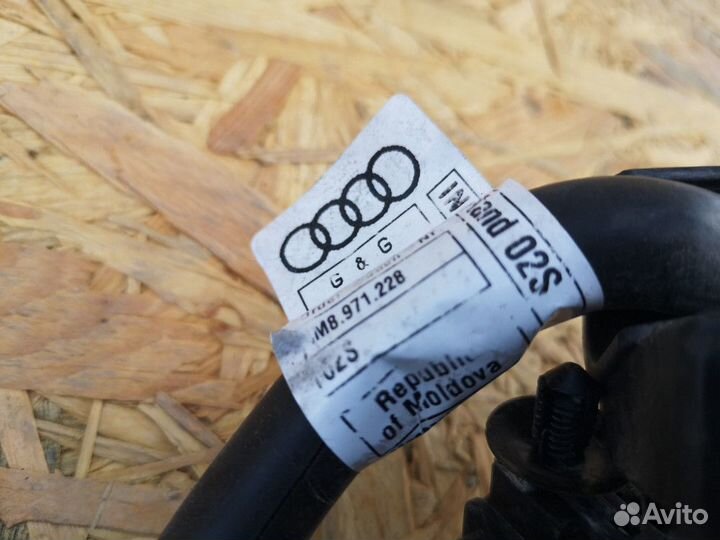 Стартер Audi Q8 1 поколениие