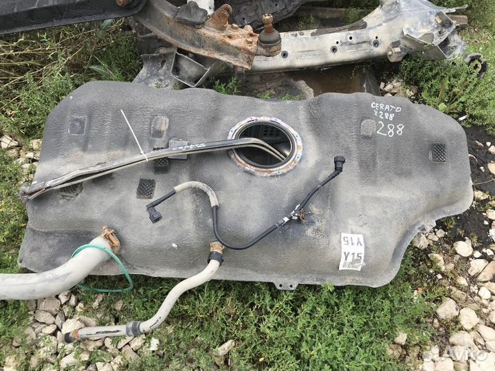 Бак топливный Kia Cerato