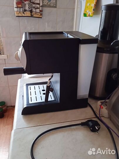 Кофеварка. Кофемашина Vitek