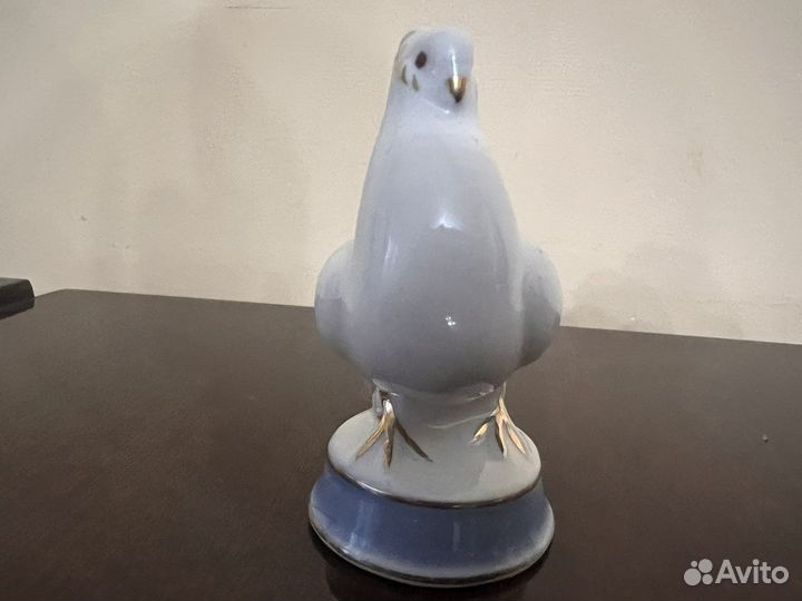 Фигурка «Голубь» гжель