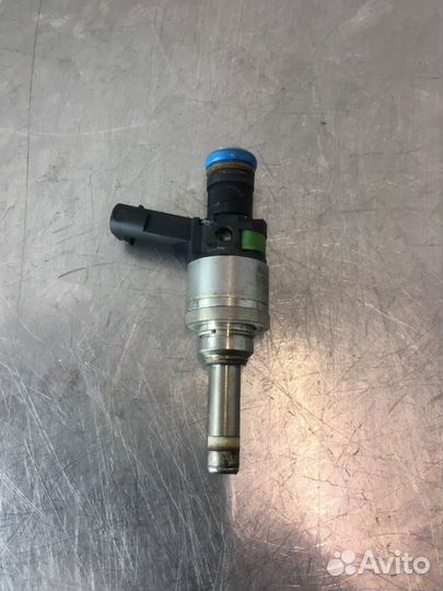 Форсунка Mercedes E-Class W212 M271 1.8TI 2009