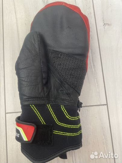 Варежки горнолыжные с защитой leki