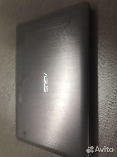 Ноутбук asus