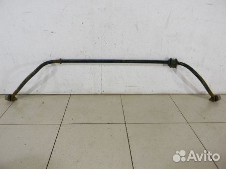 Стабилизатор передний