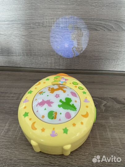 Музыкальный ночник - проектор