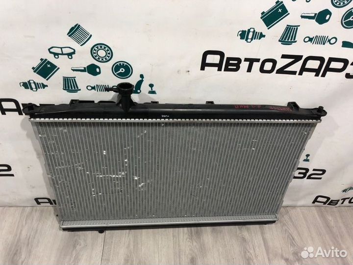 Радиатор охлаждения Hyundai Santa Fe CM 2005 2006