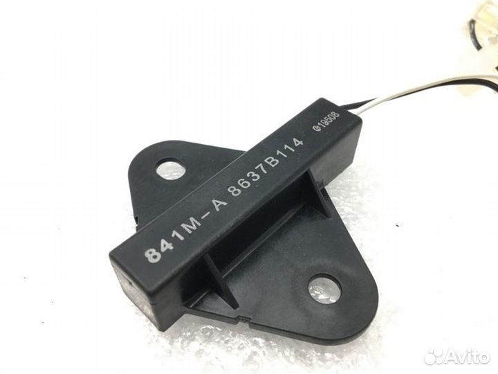 Антенна бесключевого доступа Mitsubishi Pajero