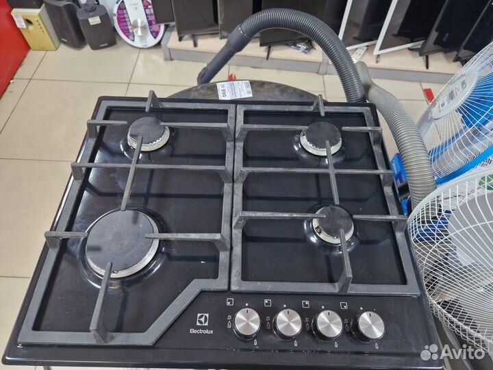 Газовая варочная панель Electrolux Ge26MB