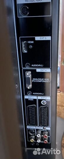 Телевизор sharp LC-32P55E