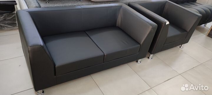 Диван и кресло