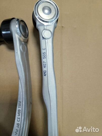 Рычаги на Bentley Bentayga