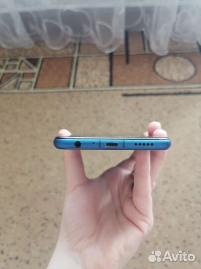 HONOR 8X, 4/64 ГБ