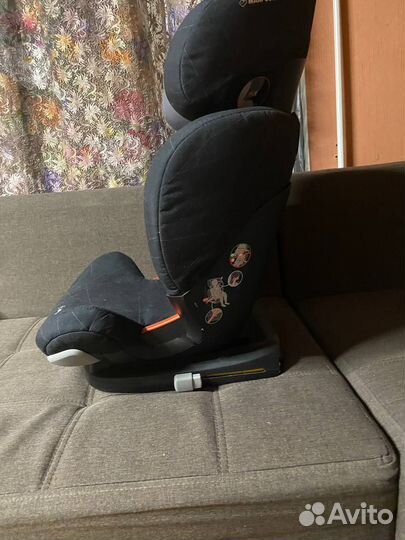 Автокресло Maxi-Cosi