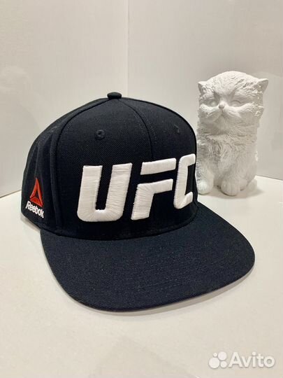 Бейсболка Reebok Ufc Trucker Cap