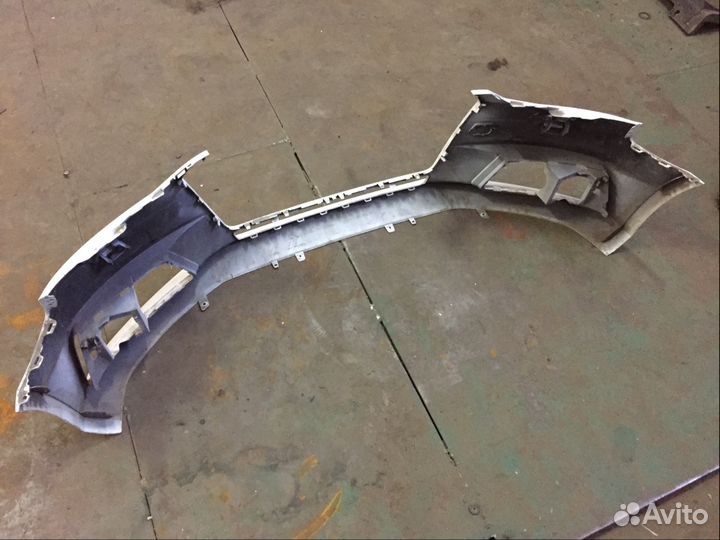 Бампер передний Audi A4 B9 2016