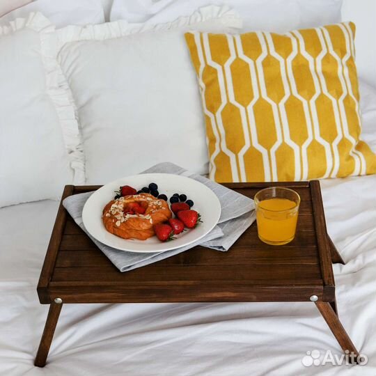 Поднос столик для ноутбука и завтрака