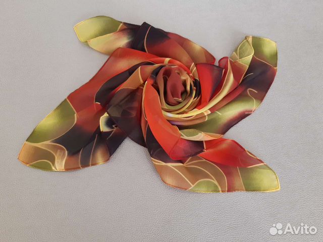 Платок шейный женский