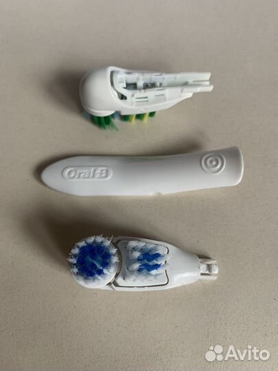 Насадки для зубной щетки Oral B