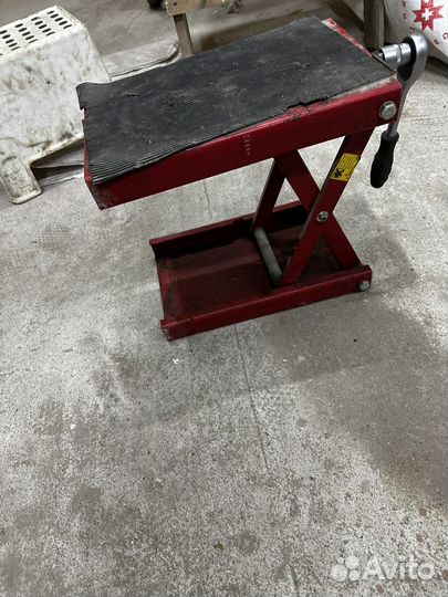 Подъемник для мотоцикла