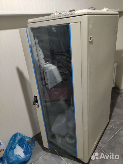 Серверный шкаф