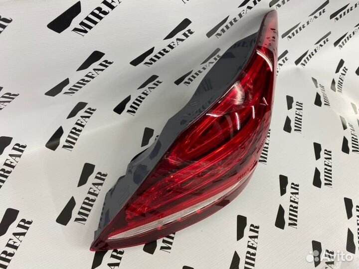 Задний правый фонарь MercedesBenz C w205 2014-2018