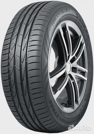 Nokian Tyres Hakka Blue 3 215/55 R17 98W