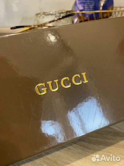 Очки солнечные