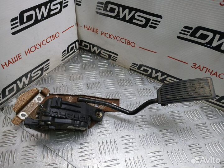 Педаль газа Nissan Primera P12 QG18DE