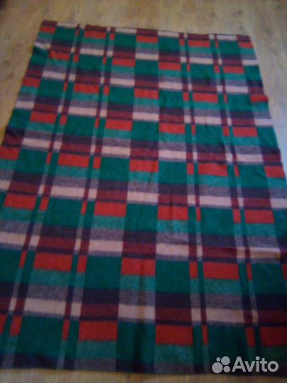 Плед шерстяной