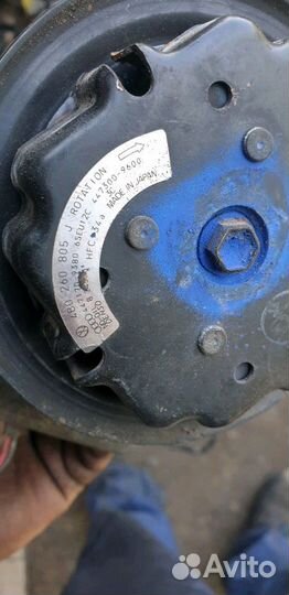 Компрессор кондиционера 447220-8810 Audi A6