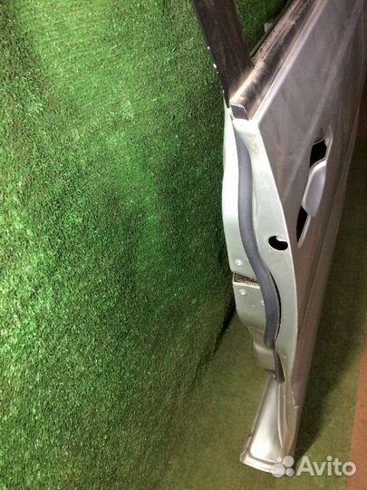 Дверь передняя правая Toyota Estima ACR30W MCR40W