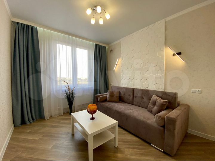 2-к. квартира, 48 м², 12/18 эт.