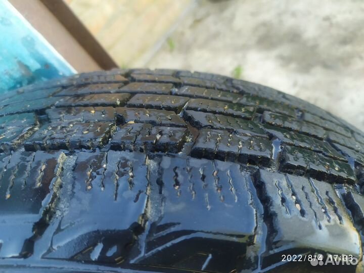 Goodyear HydraGrip 215/60 R17