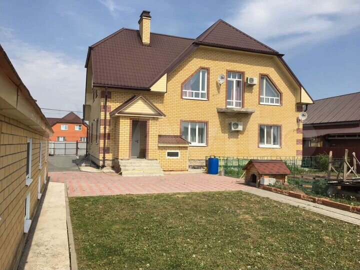 Дом 222 м² на участке 18 сот.