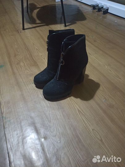 Отдам пакет с вещами