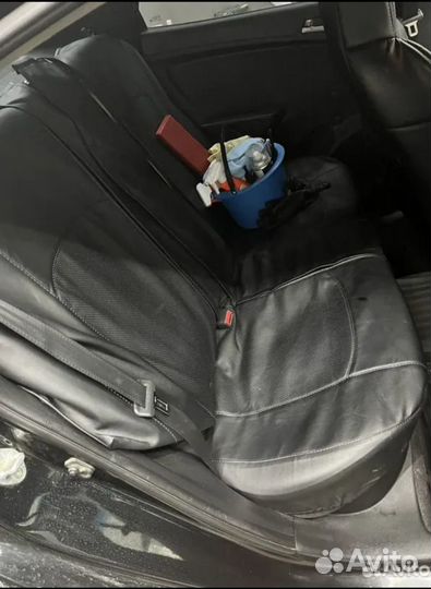 Чехлы для hyundai solaris